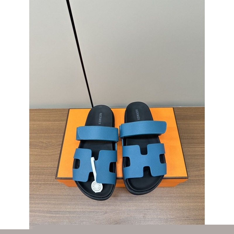 H**mes slippers